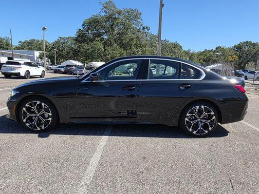 2025 BMW 330 330i