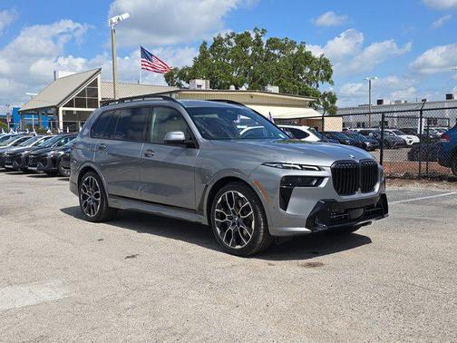2026 BMW X7 xDrive40i