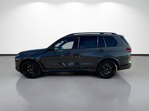 2026 BMW X7 M60i