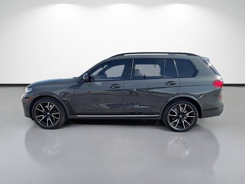 Dravit Grey Metallic 2022 BMW X7 xDrive40i