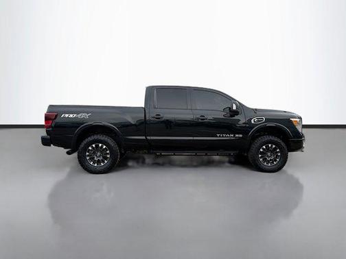 2017 Nissan Titan XD PRO-4X