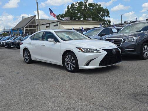 2021 Lexus ES 250 Base