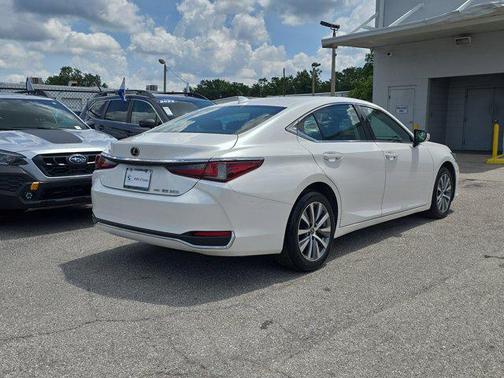 2021 Lexus ES 250 Base