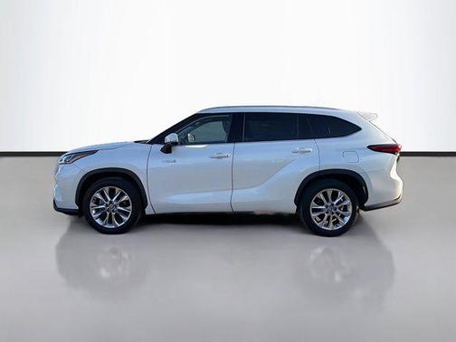 2021 Toyota Highlander Hybrid Limited
