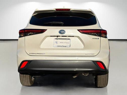 2021 Toyota Highlander Hybrid Limited