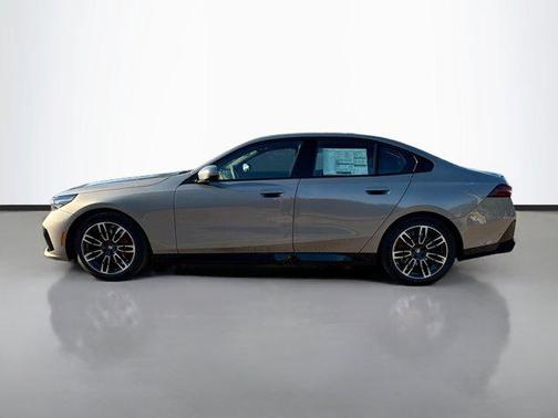 2026 BMW 530 530i