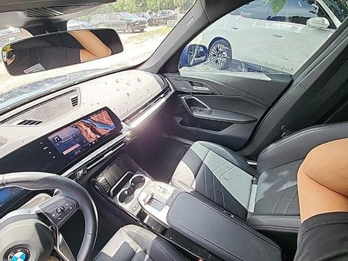Phytonic Blue Metallic 2025 BMW X1 xDrive28i