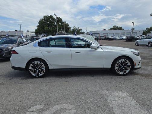 2026 BMW i5 eDrive40