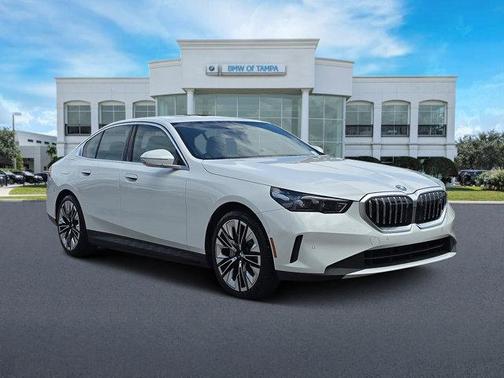 2026 BMW i5 eDrive40