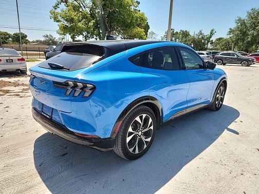 2022 Ford Mustang Mach-E Premium
