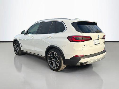 2022 BMW X5 PHEV xDrive45e