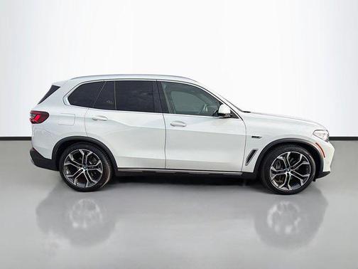 2022 BMW X5 PHEV xDrive45e