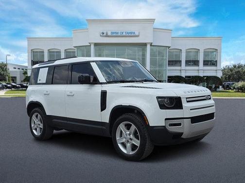 2023 Land Rover Defender 110 SE