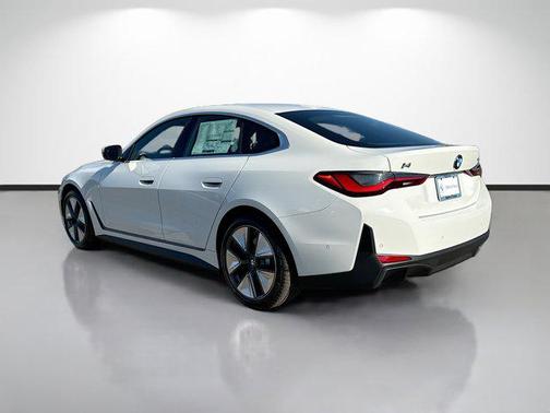 Alpine White 2026 BMW i4 Gran Coupe eDrive40