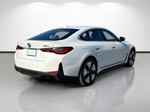 Alpine White 2026 BMW i4 Gran Coupe eDrive40