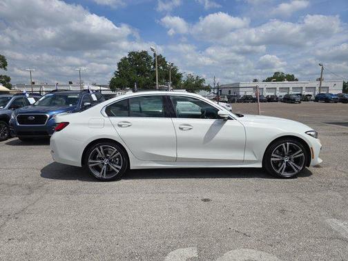 2024 BMW 330 i