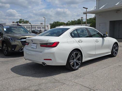 2024 BMW 330 i