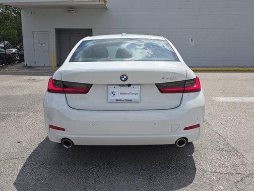 2024 BMW 330 i