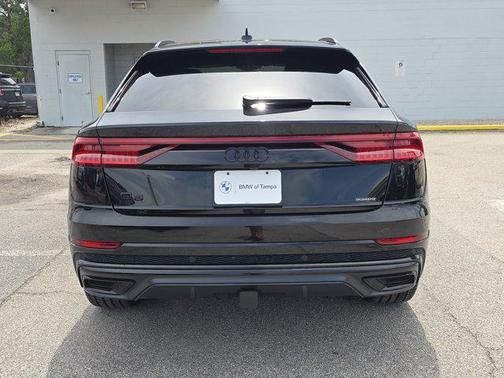 2023 Audi Q8 55 Premium Plus