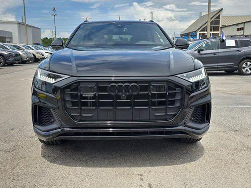 2023 Audi Q8 55 Premium Plus