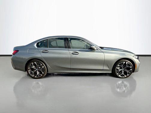 2025 BMW 330 xDrive