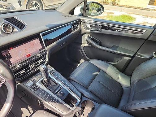 2019 Porsche Macan Base