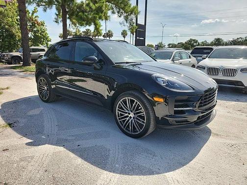 2019 Porsche Macan Base