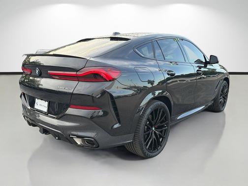 Black Sapphire Metallic 2024 BMW X6 xDrive40i