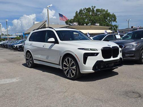 2026 BMW X7 xDrive40i