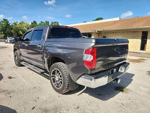 2019 Toyota Tundra SR5