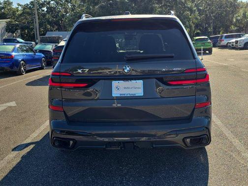 2026 BMW X7 xDrive40i