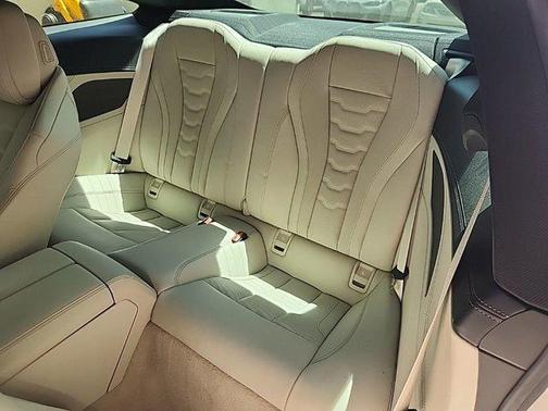 Alpine White 2023 BMW 840 i xDrive