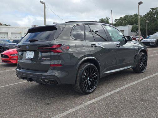 2026 BMW X5 M60i