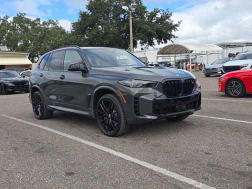 2026 BMW X5 M60i
