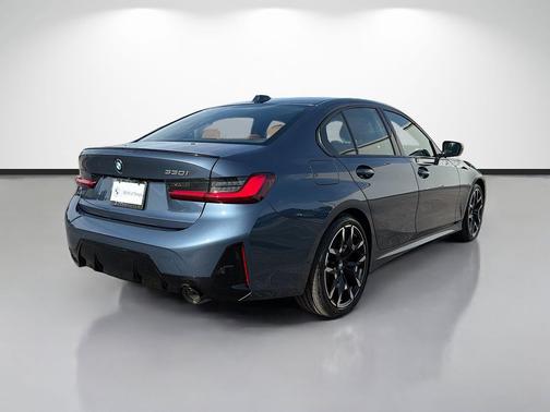 Arctic Race Blue Metallic 2026 BMW 330 NA