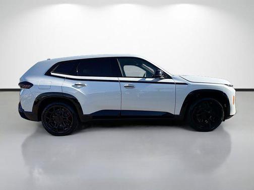 Mineral White Metallic 2026 BMW XM Label