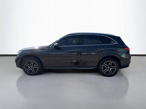 2023 Mercedes-Benz GLC 300 Base