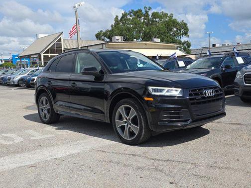 2019 Audi Q5 2.0T Premium Plus