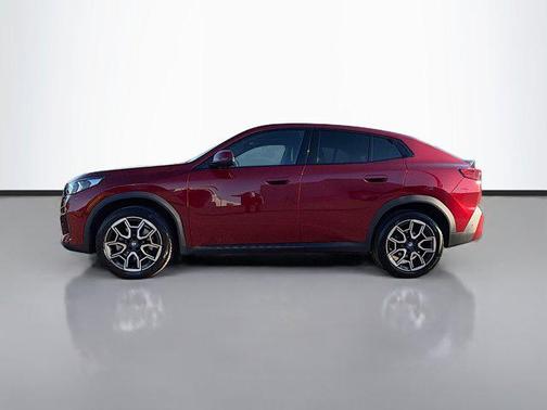 2025 BMW X2 xDrive28i