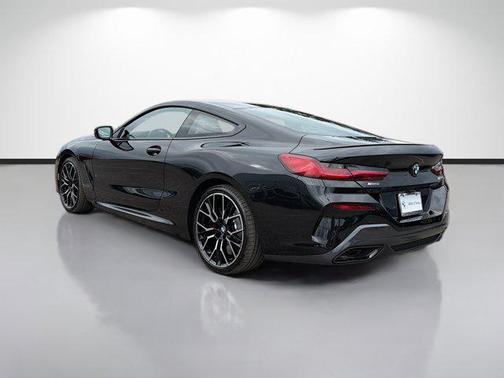 2026 BMW M850 xDrive