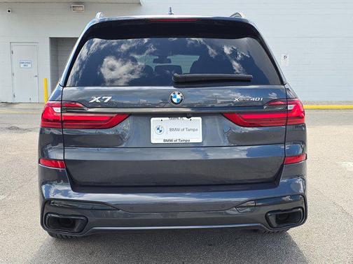 2022 BMW X7 xDrive40i