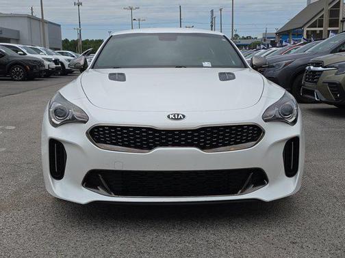 2020 Kia Stinger GT-Line