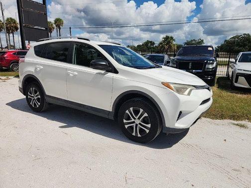 2016 Toyota RAV4 LE