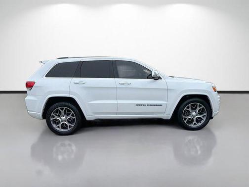 2020 Jeep Grand Cherokee Overland