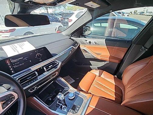 2023 BMW X6 xDrive40i