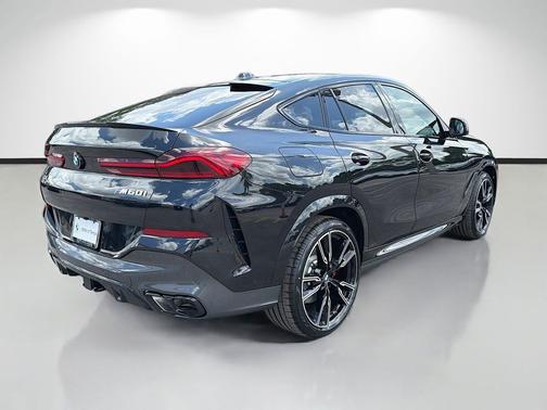 Black Sapphire Metallic 2027 BMW X6 M60i