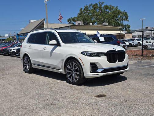2022 BMW X7 xDrive40i