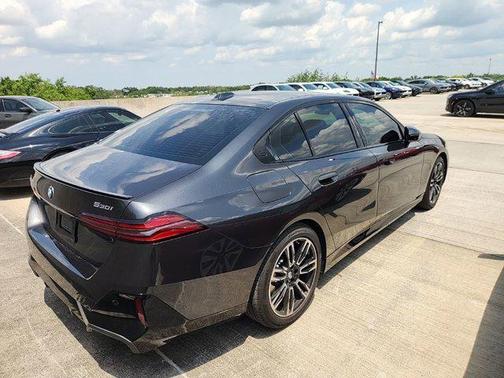 Dark Graphite Metallic 2024 BMW 530 530i