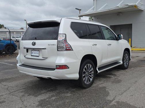 2023 Lexus GX 460 Luxury