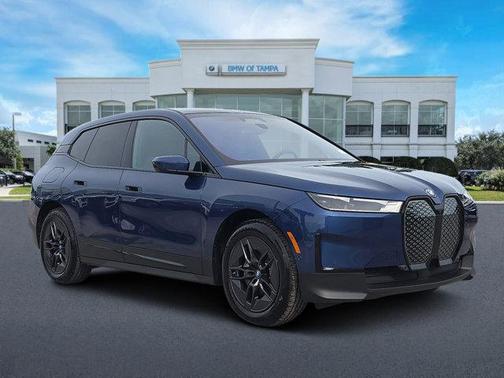 2025 BMW iX xDrive50